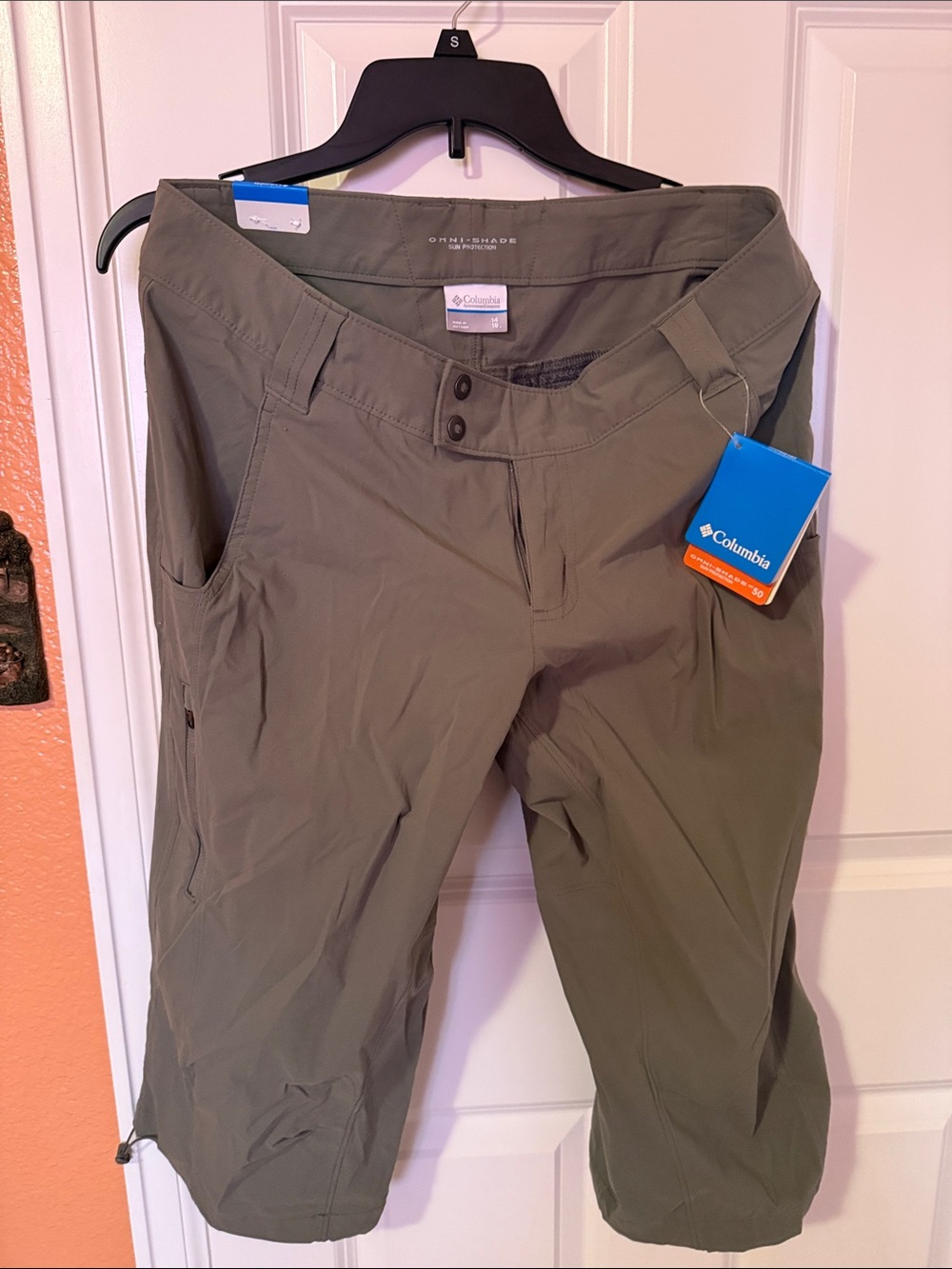Columbia Men’s Olive Cargo Capris